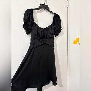 Streetwear Society Black Puff Sleeve Midi Dress